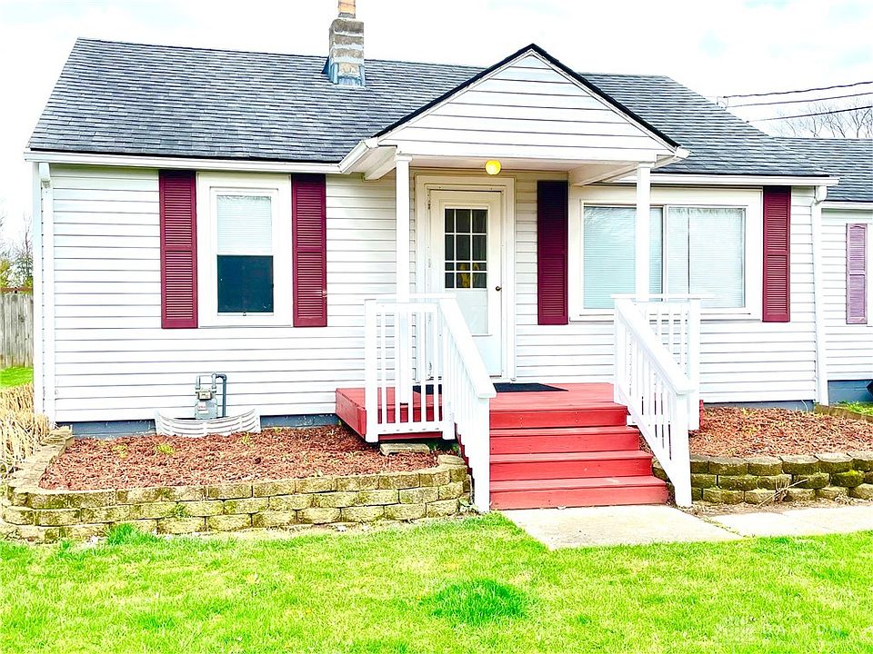 1st image of 349 Andrews Ln