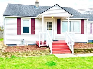 349 Andrews Ln, New Carlisle, OH 45344