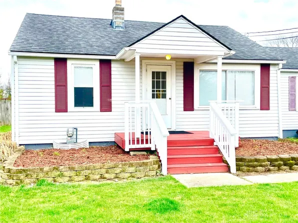 349 Andrews Ln, New Carlisle, OH 45344