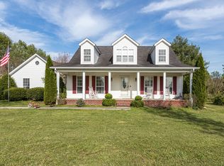 202 Cottontail Ln, Bell Buckle, TN 37020