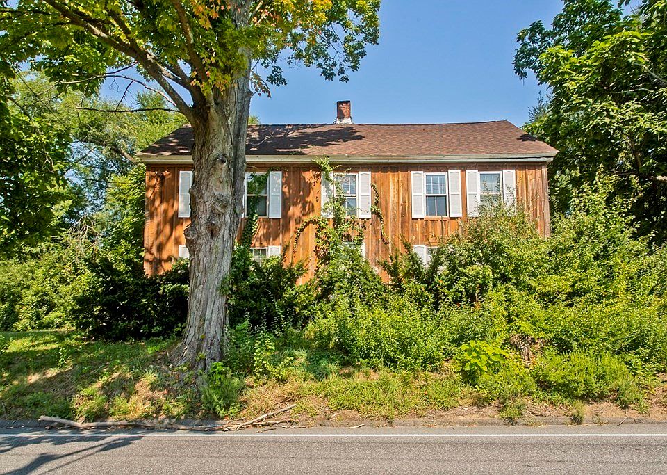 436 Holyoke St, Ludlow, MA 01056 MLS 73043069 Zillow