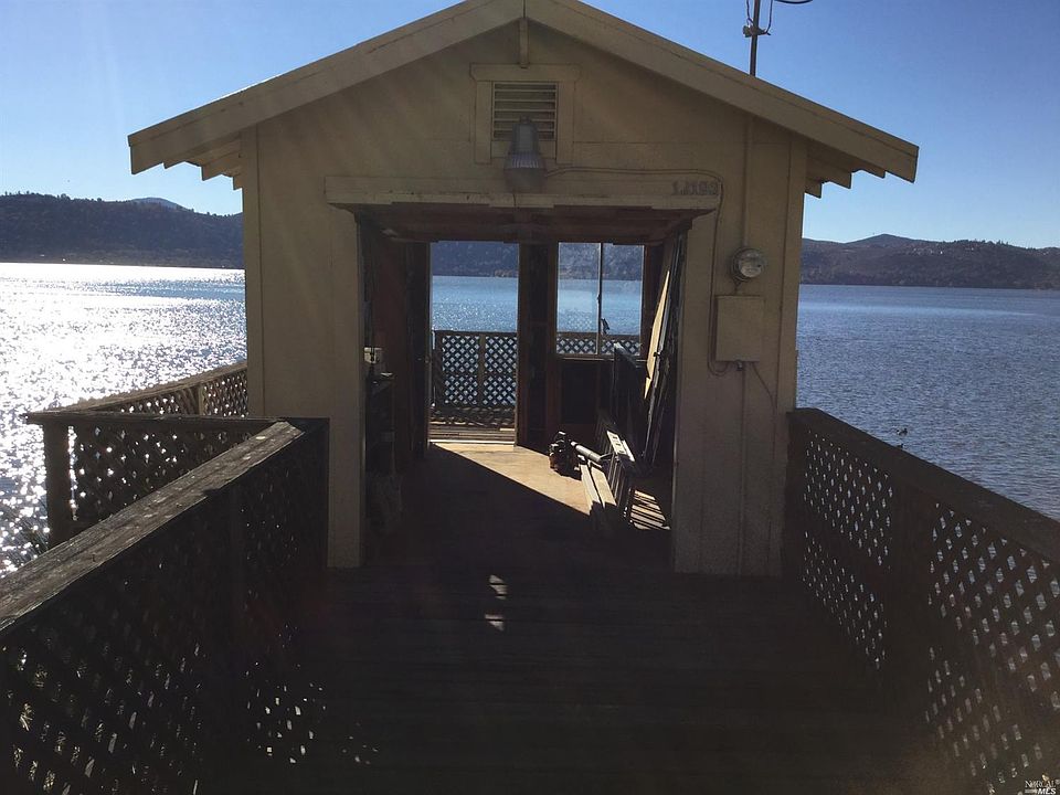 1st image of 13194 Lakeshore Dr