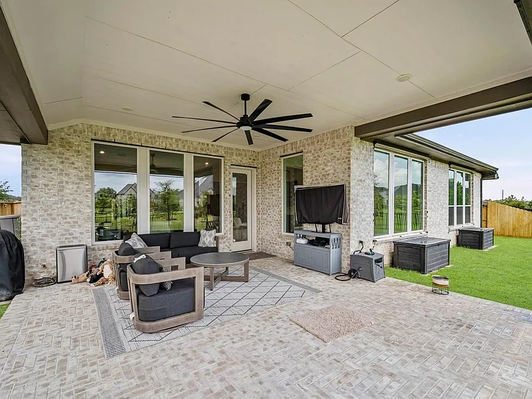7306 Pecan Brook Ln — Photo 44