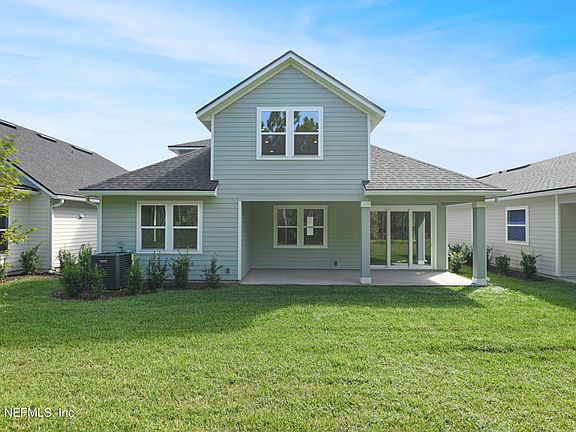 4th image of 222 THORNBERRY Way