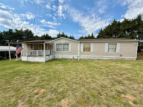 15677 S County Road 2074, Blair, OK 73526