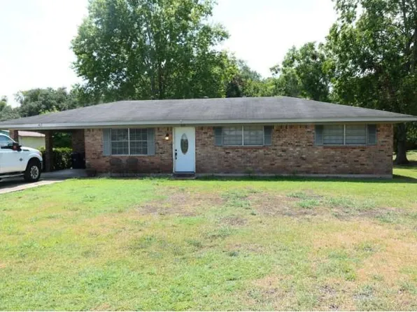806 Walnut St, Bunkie, LA 71322