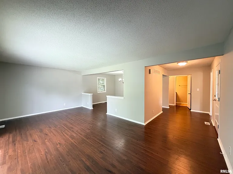 122 W Morningside Dr — Photo 14