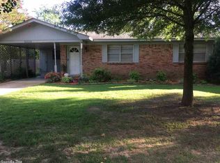 6508 Whippoorwill Ln, N Little Rock, AR 72117