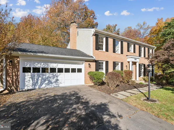 2308 Concert Ct, Vienna, VA 22181