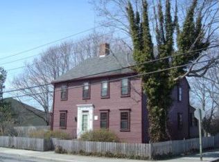 62 Van Zandt Ave, Newport, RI 02840