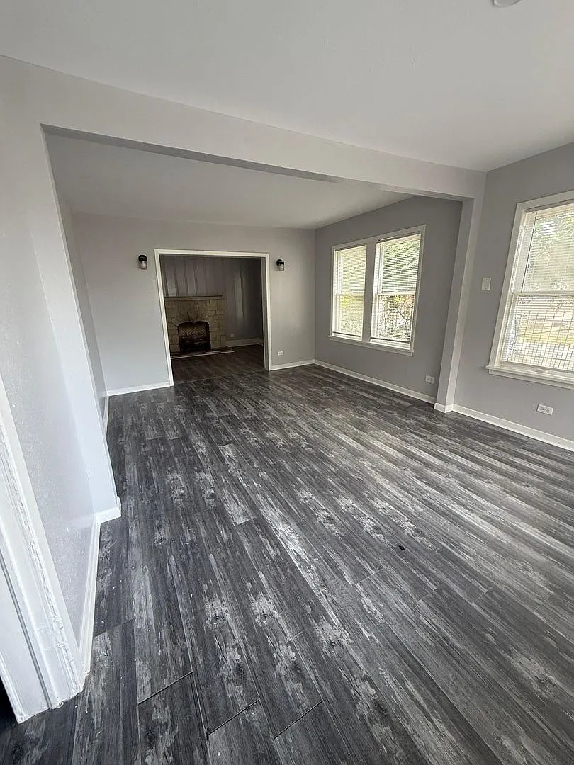 3012 Live Oak Street — Photo 4