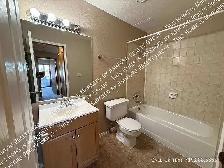 1238 Firefly Cir — Photo 12