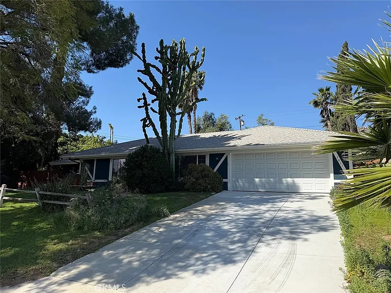 7811 Bolero Dr — Photo 1