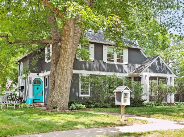 2211 Saint Clair Ave, Saint Paul, MN 55105