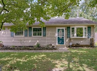 60 Delaware Ave, Sicklerville, NJ 08081
