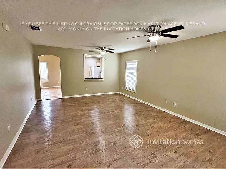 6413 Bridgecrest Dr — Photo 3