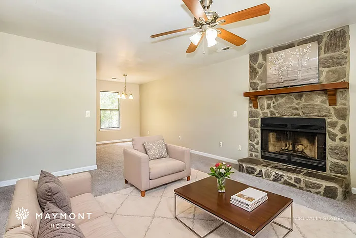 209 Mohican Cir — Photo 5