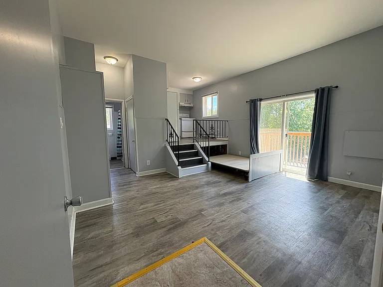 500 West St #1 — Photo 1