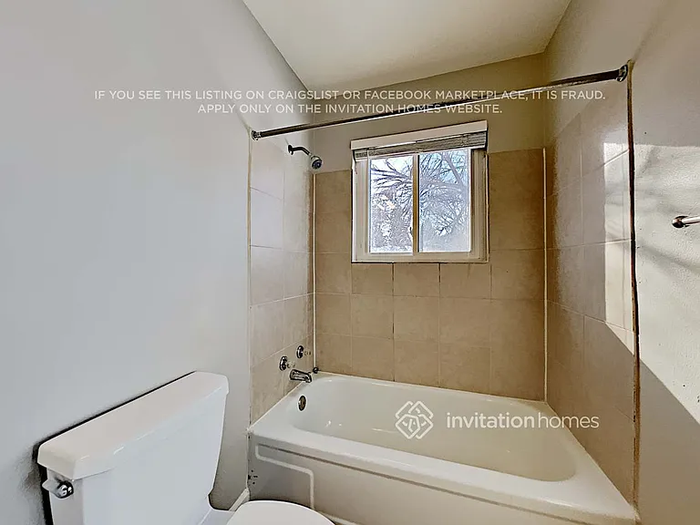 13581 Sheridan Blvd — Photo 15