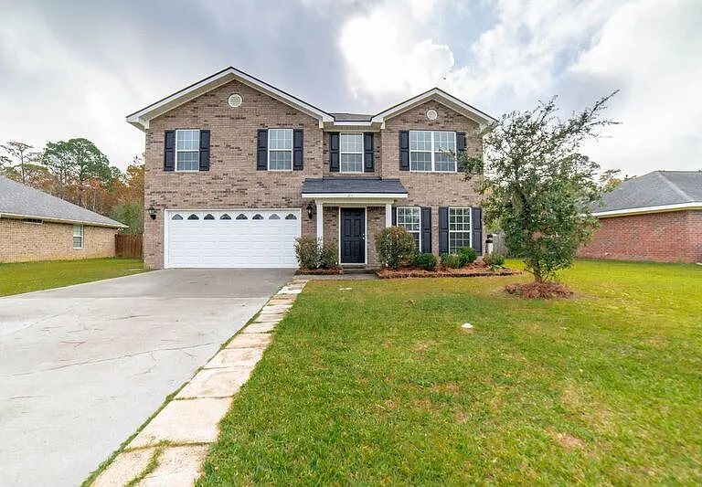 211 Augusta Way — Photo 3