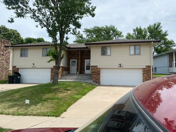 4925 S 98th Avenue Cir, Omaha, NE 68127