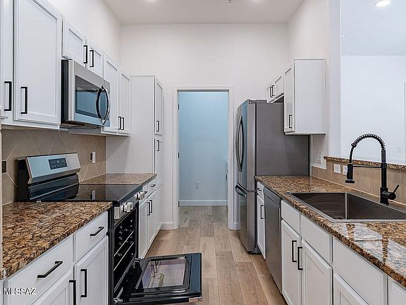 5th image of 2018 E River Rd Unit 200