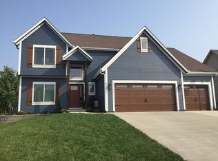 903 Wild Wood Dr, Pleasant Hill, MO 64080