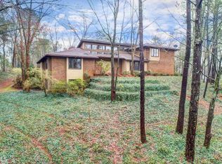 1565 Masters Club Dr, Sandy Springs, GA 30350