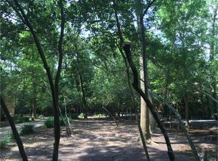 32 Stillforest St, Piney Point Village, TX 77024