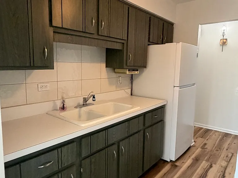 4420 W 111th St #104 — Photo 10