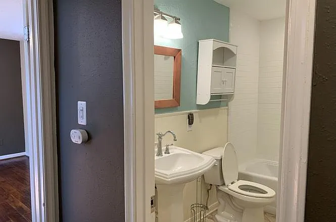 6318 Leaf Arbor Dr — Photo 23