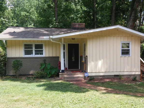 2100 Slater Rd, Charlotte, NC 28216