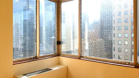 Rented by RELO REDAC INC.