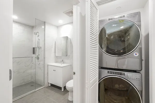 Rented by Bond New York | media 15