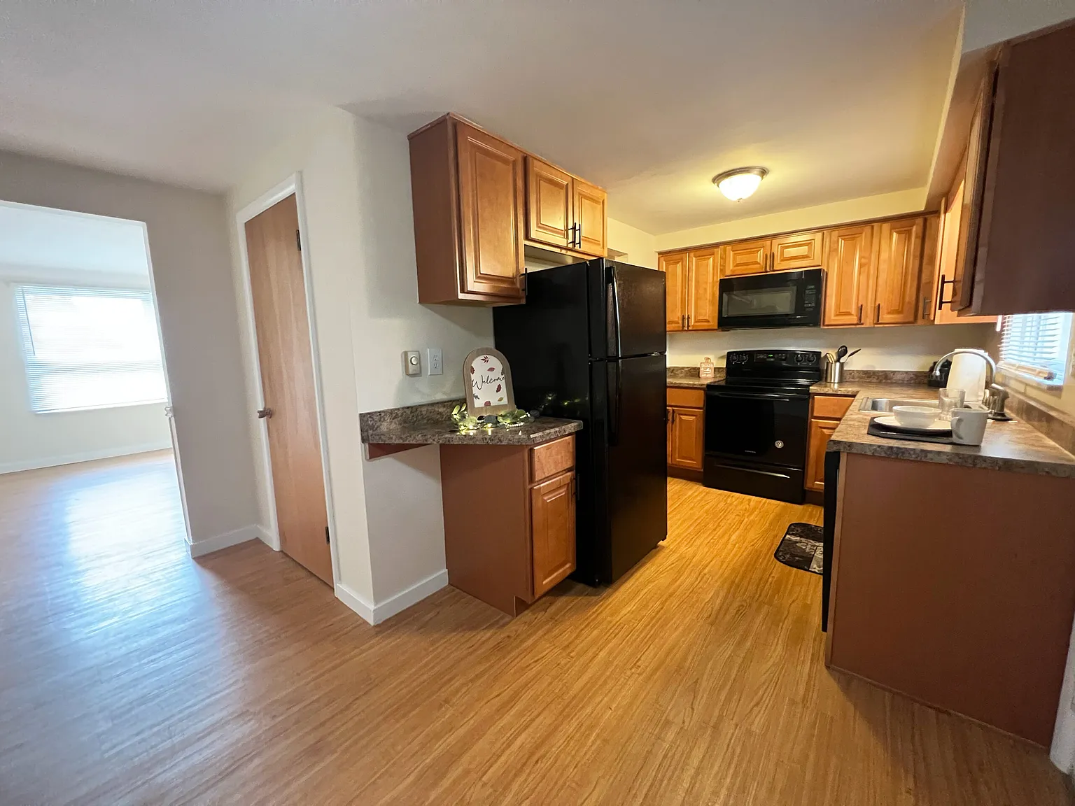 Stone Villa Court Townhomes — Photo 4