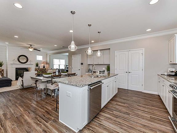 Kitchen open to Breakfast Family Room
