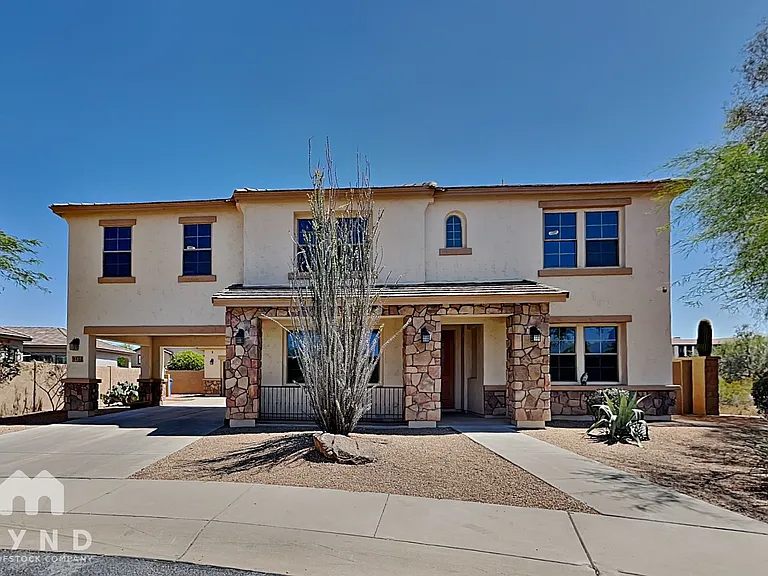 2433 W Horsetail Trl — Photo 1
