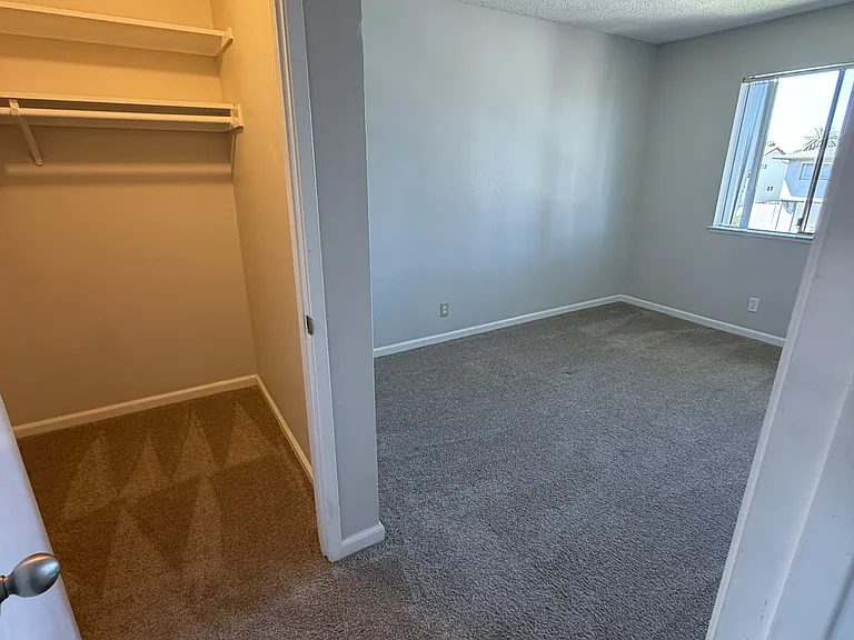 The Franciscan Apartments — Photo 33