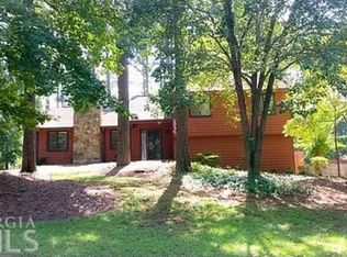 205 Groveland Dr, Peachtree City, GA 30269