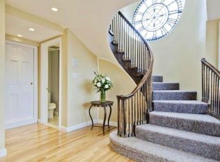 115 Beacon St, Jackson, MI 49203