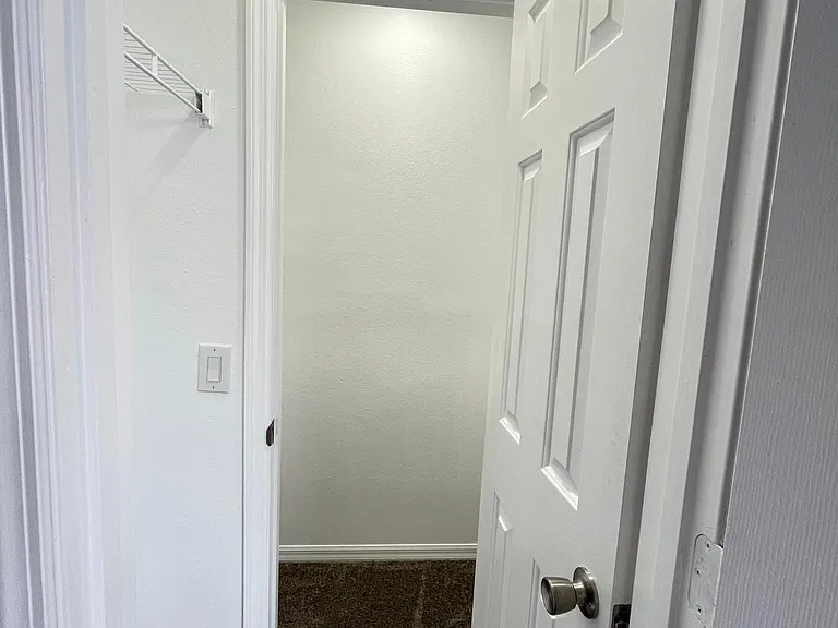 1130 Washington Palm Loop — Photo 4