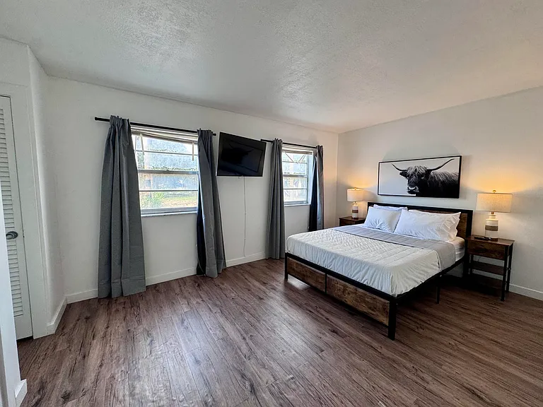 202 Lucerne Ave #12 — Photo 10