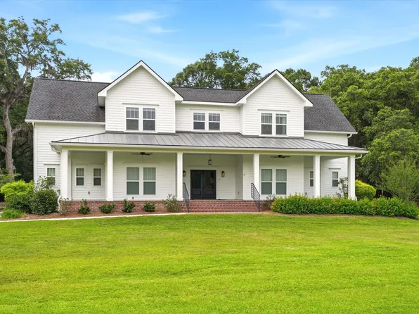 2962 Anchor Watch Dr, Wadmalaw Island, SC 29487
