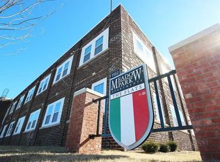 1102 S 4th St APT 203, Clinton, IN 47842