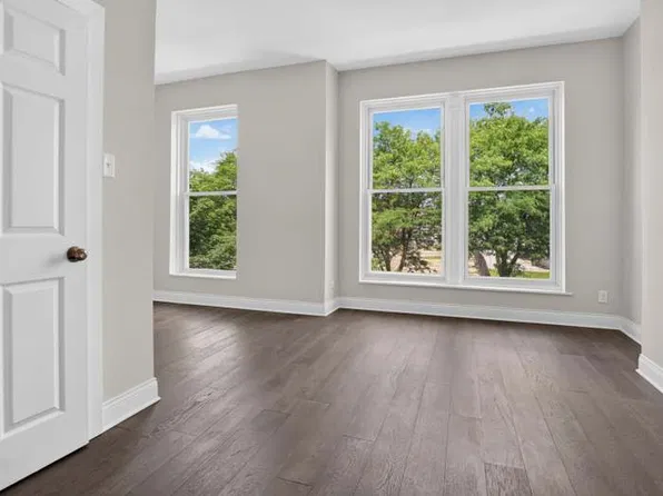 3169 W Monroe St #2, Chicago, IL 60612