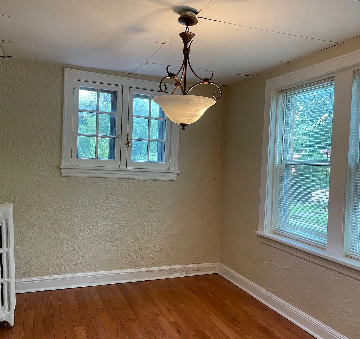 1 bed, 750 sqft, $1,150 — Photo 3