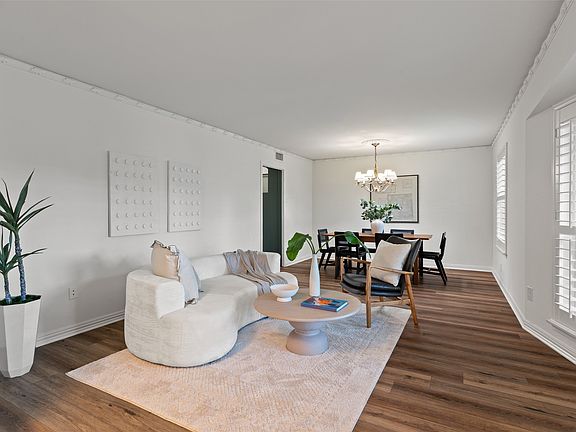 4th image of 10540 Silverock Dr