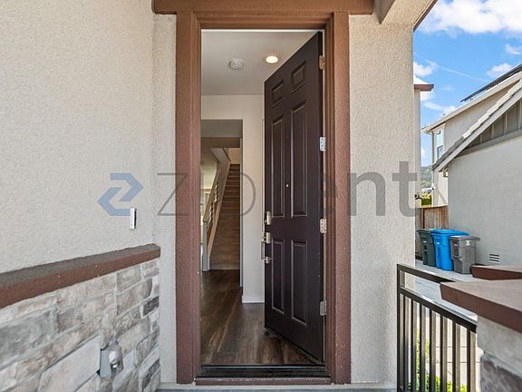 3rd image of 1310 Qualteri Way