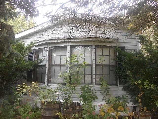 1st image of 215 Green Acres Ave