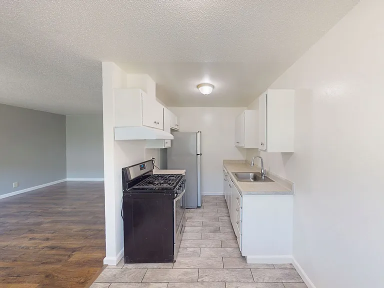 5550 Central Ave — Photo 6